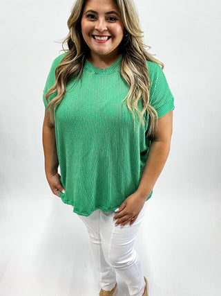 Elora Kelly Green Ribbed Short Sleeve Top